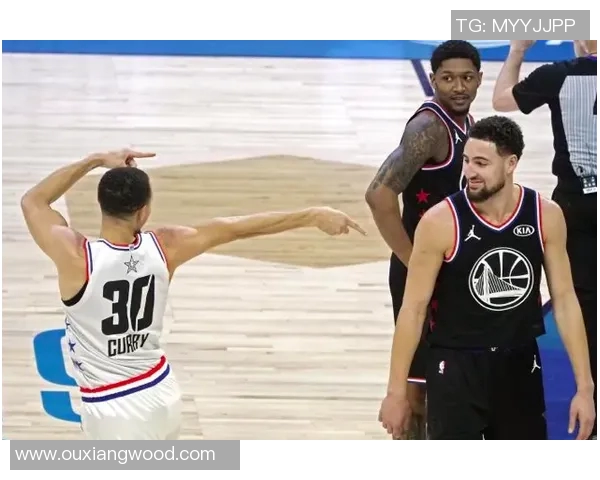 汤普森复出在即,球队迎来新希望 汤普森复出在即,球队迎来新希望